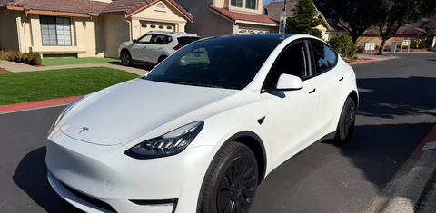 Tesla Model Y 2023