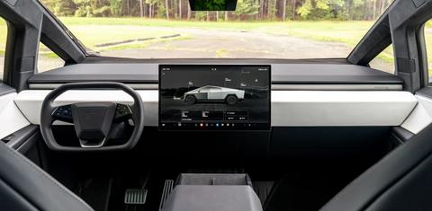 Tesla Cybertruck 2025