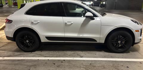 Porsche Macan 2021