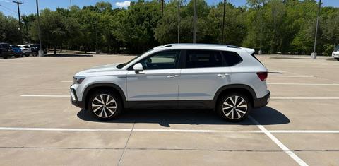 Volkswagen Taos 2023