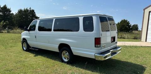 Ford Econoline 2014