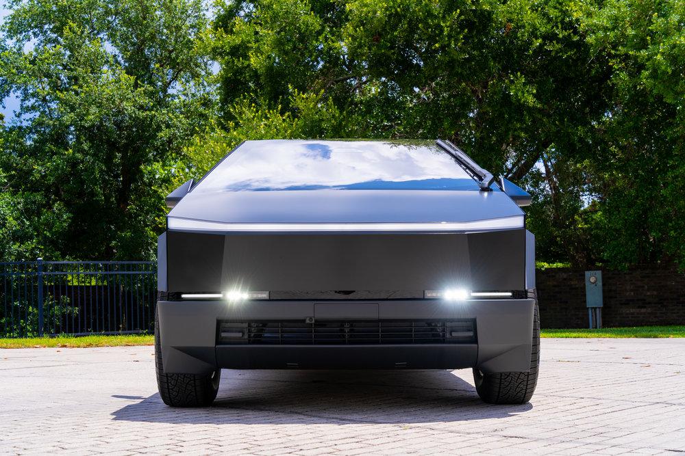 Tesla Cybertruck 2025 in Orlando, FL