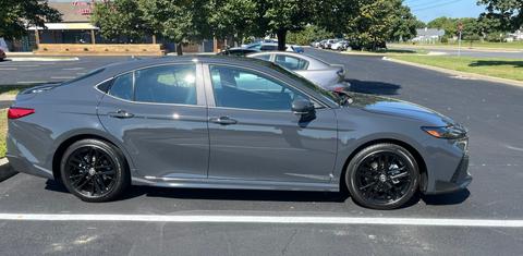 Toyota Camry Hybrid 2025