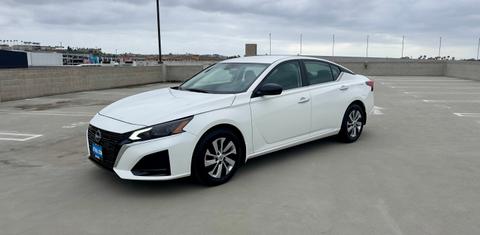 Nissan Altima 2024