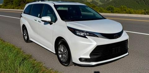 Toyota Sienna 2026