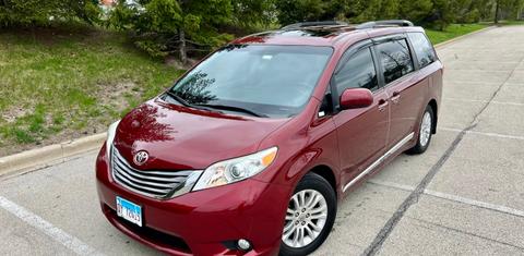 Toyota Sienna 2015