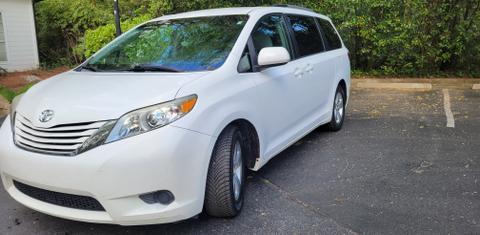 Toyota Sienna 2016