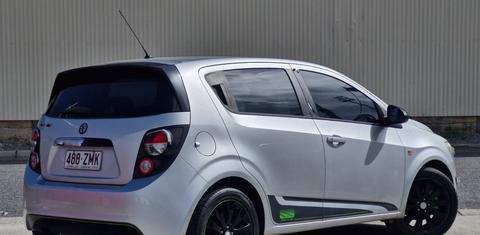 Holden BARINA 2015