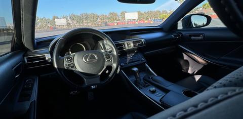 Lexus IS 2016