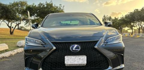 Lexus ES 2022