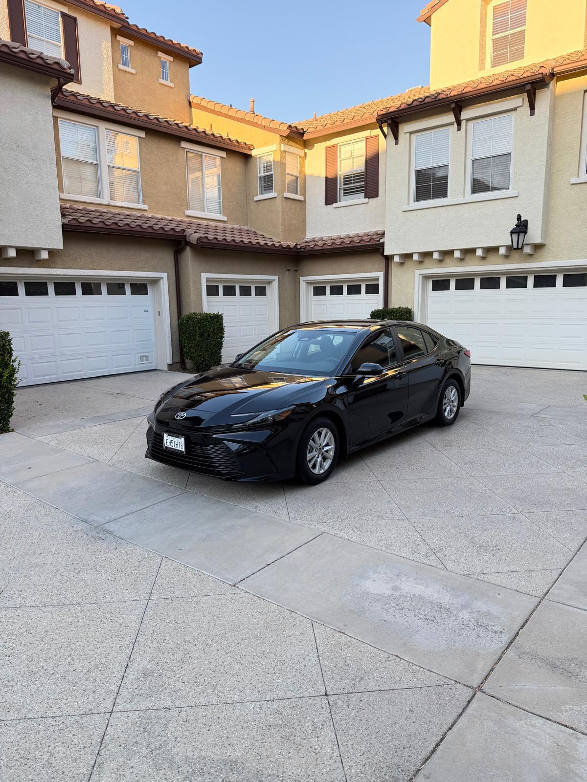 Toyota Camry Hybrid 2026 in Santa Clarita, CA