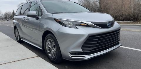 Toyota Sienna 2024