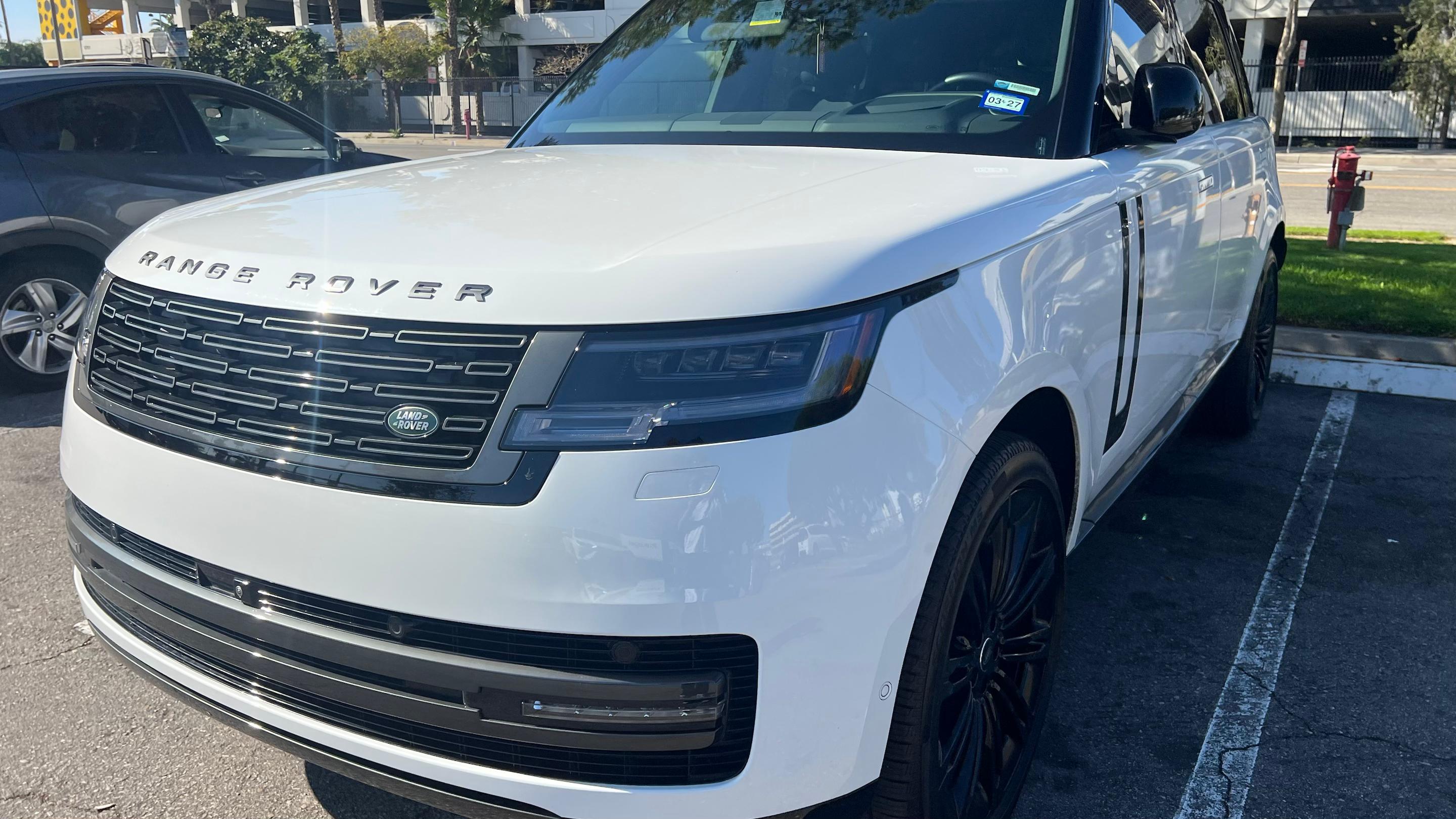 Land Rover Range Rover 2025 in 