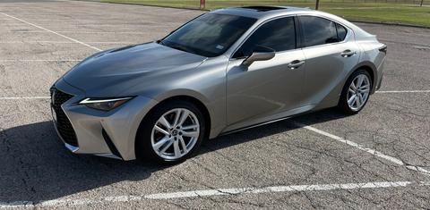 Lexus IS 2023