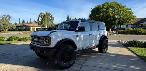 Ford Bronco 2024