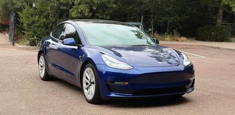 Tesla Model 3 2022