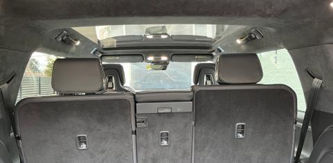 Rivian R1S 2023