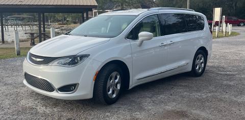 Chrysler Pacifica 2017