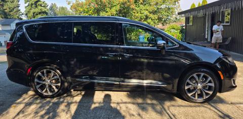 Chrysler Pacifica 2018