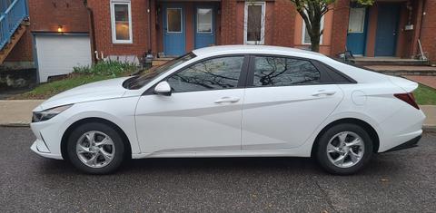Hyundai Elantra 2022