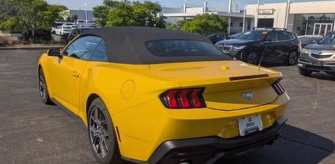 Ford Mustang 2024