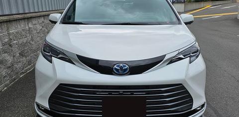 Toyota Sienna 2024