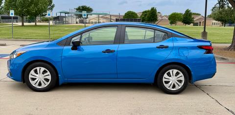 Nissan Versa 2020