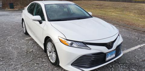 Toyota Camry 2019