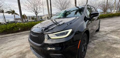 Chrysler Pacifica 2023