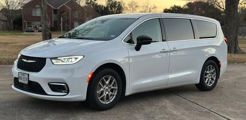Chrysler Pacifica 2024