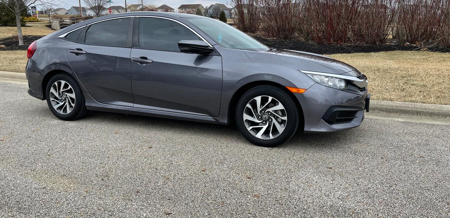 Honda Civic 2018 rental in Columbus, OH by Tamara B. Turo