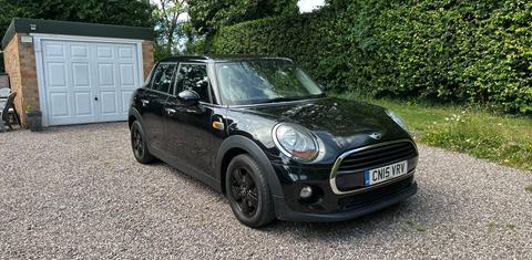 MINI Cooper 2015