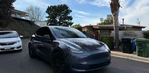 Tesla Model Y 2023