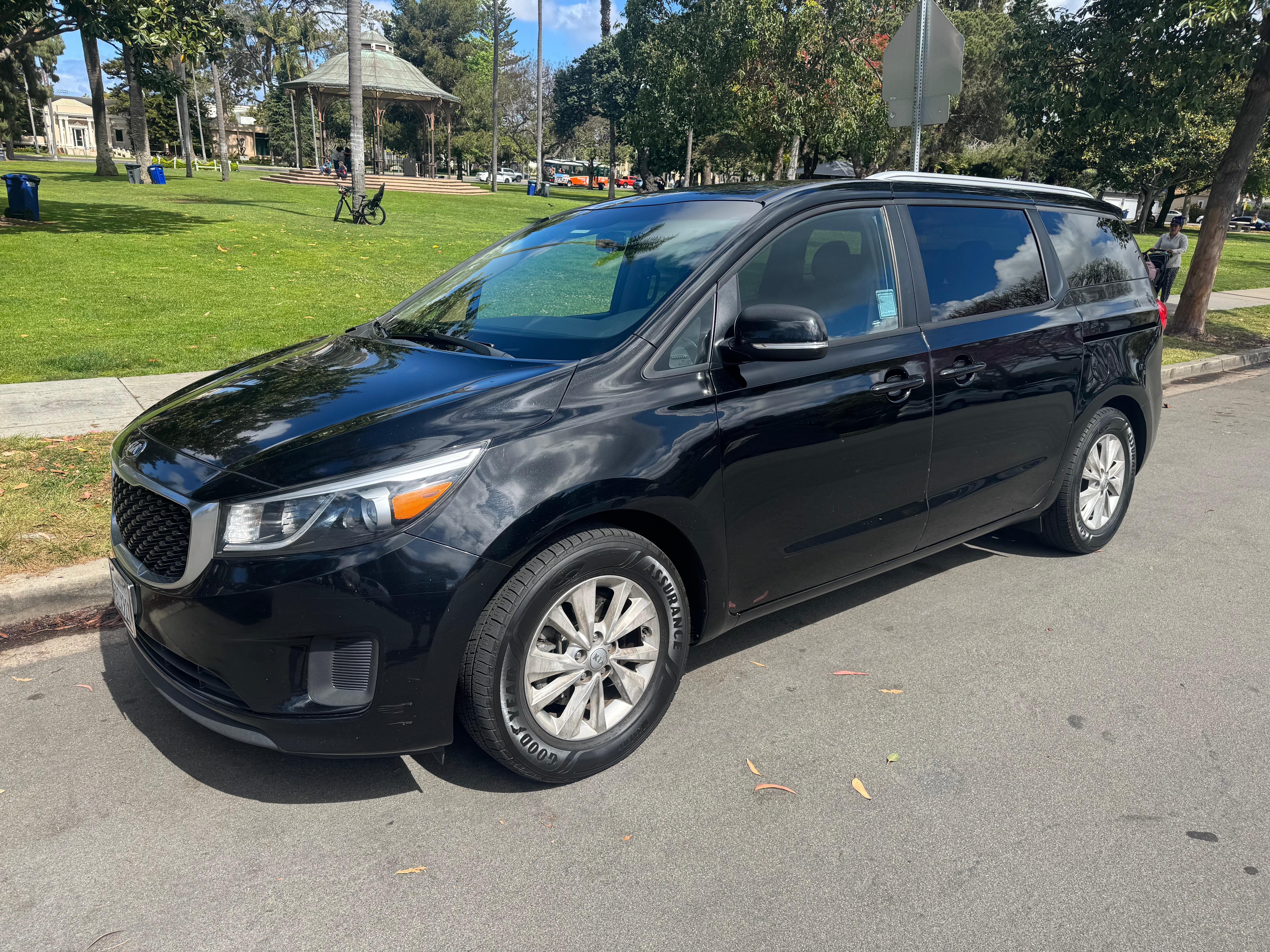 Kia Sedona 2015 in 