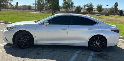 Lexus ES 2023