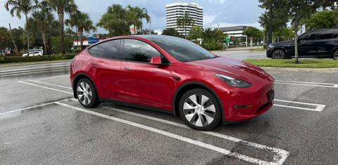Tesla Model Y 2021