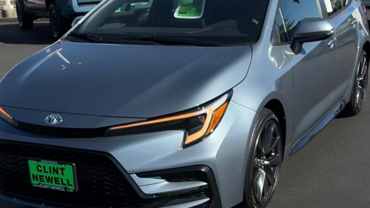 Toyota Corolla Hybrid 2026 in Ashland, OR