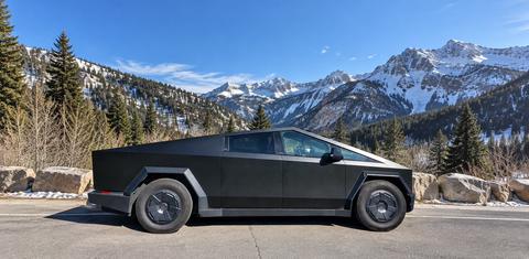 Tesla Cybertruck 2024