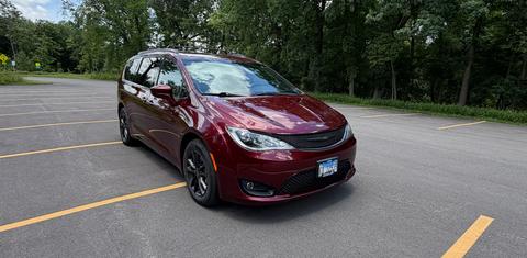 Chrysler Pacifica 2020