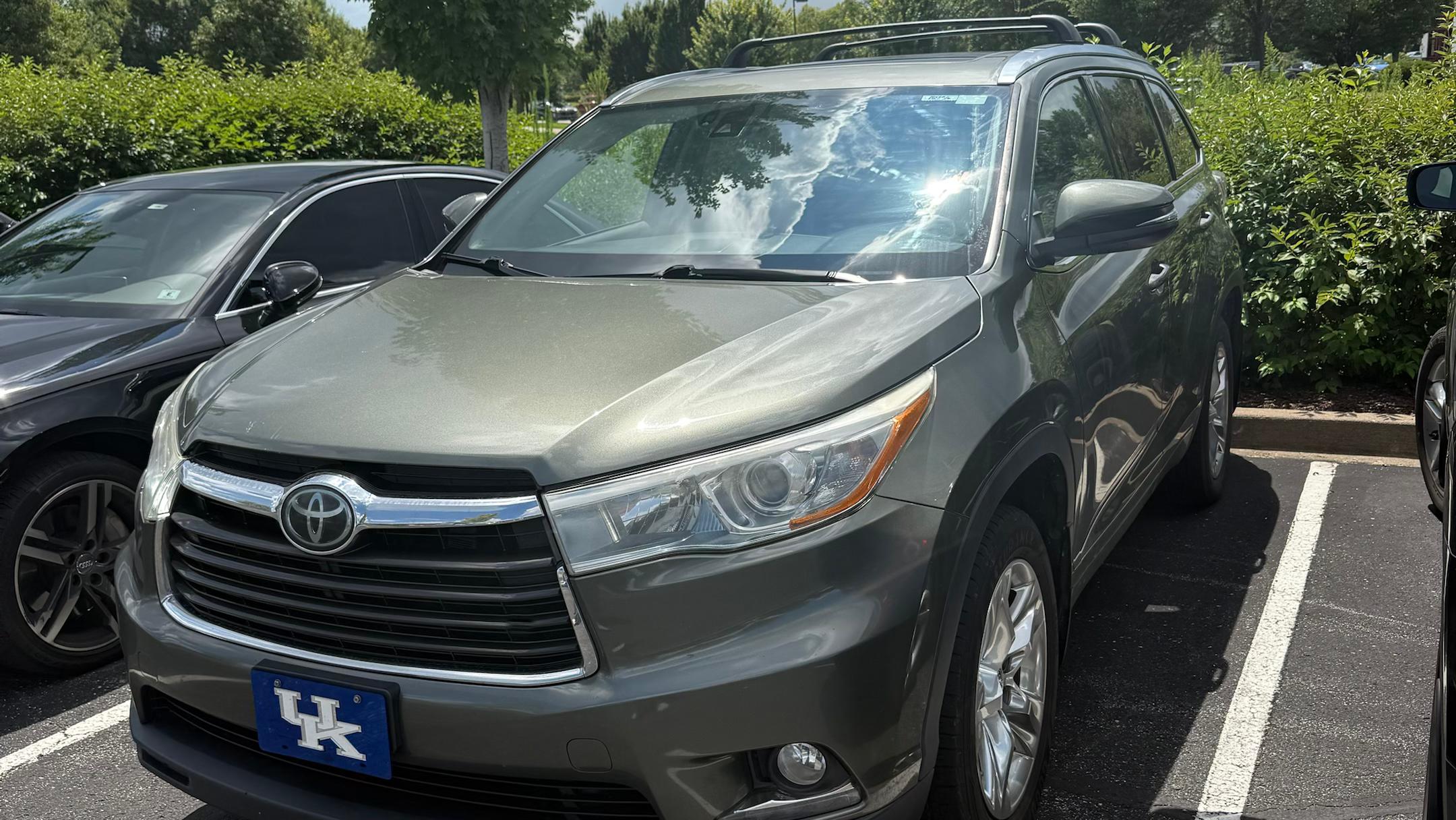 Toyota Highlander 2016 in Louisville, KY
