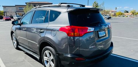 Toyota RAV4 2015