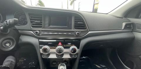 Hyundai Elantra 2019