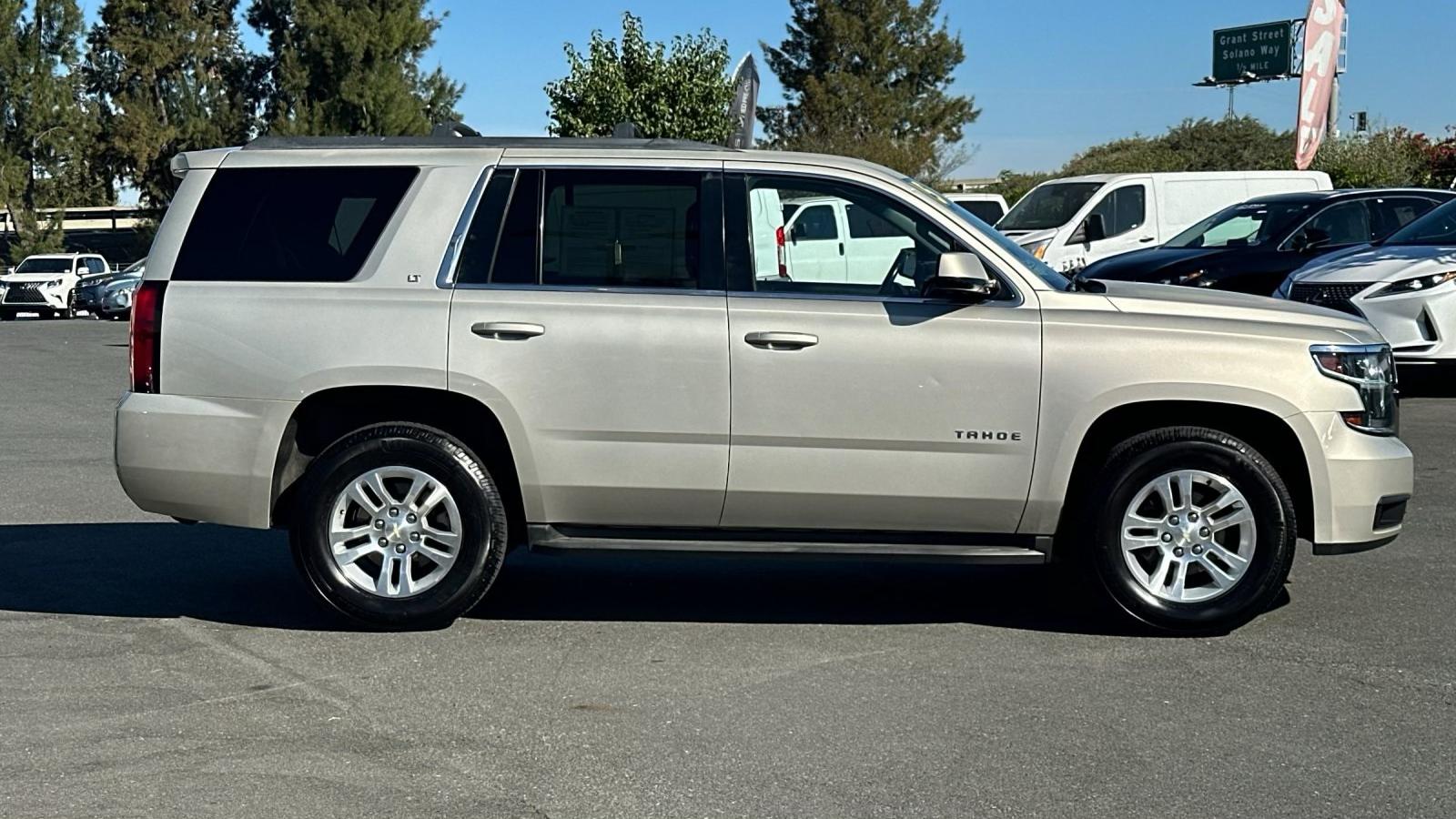 Chevrolet Tahoe 2016 in 
