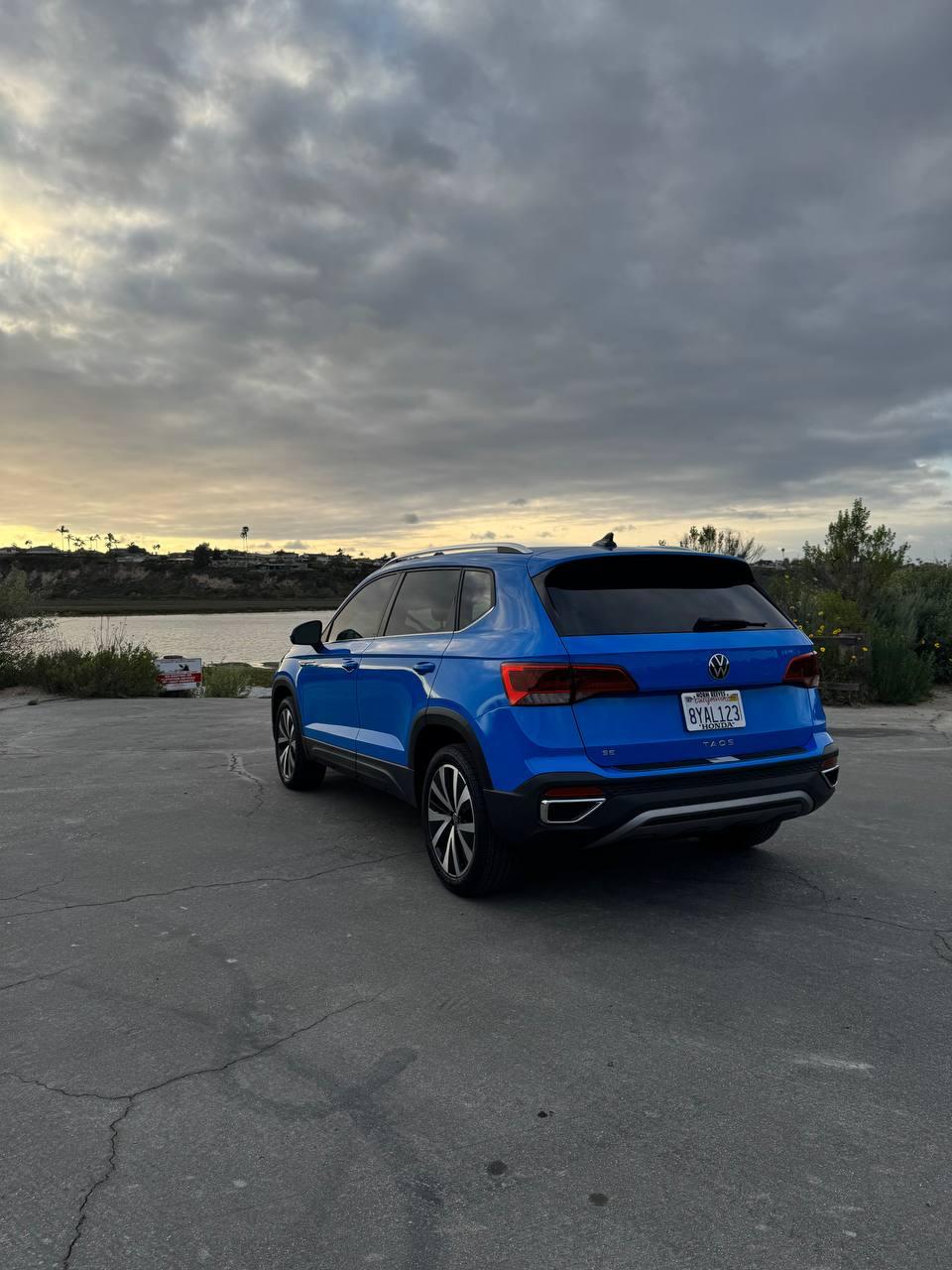 Volkswagen Taos 2022 in Santa Ana, CA