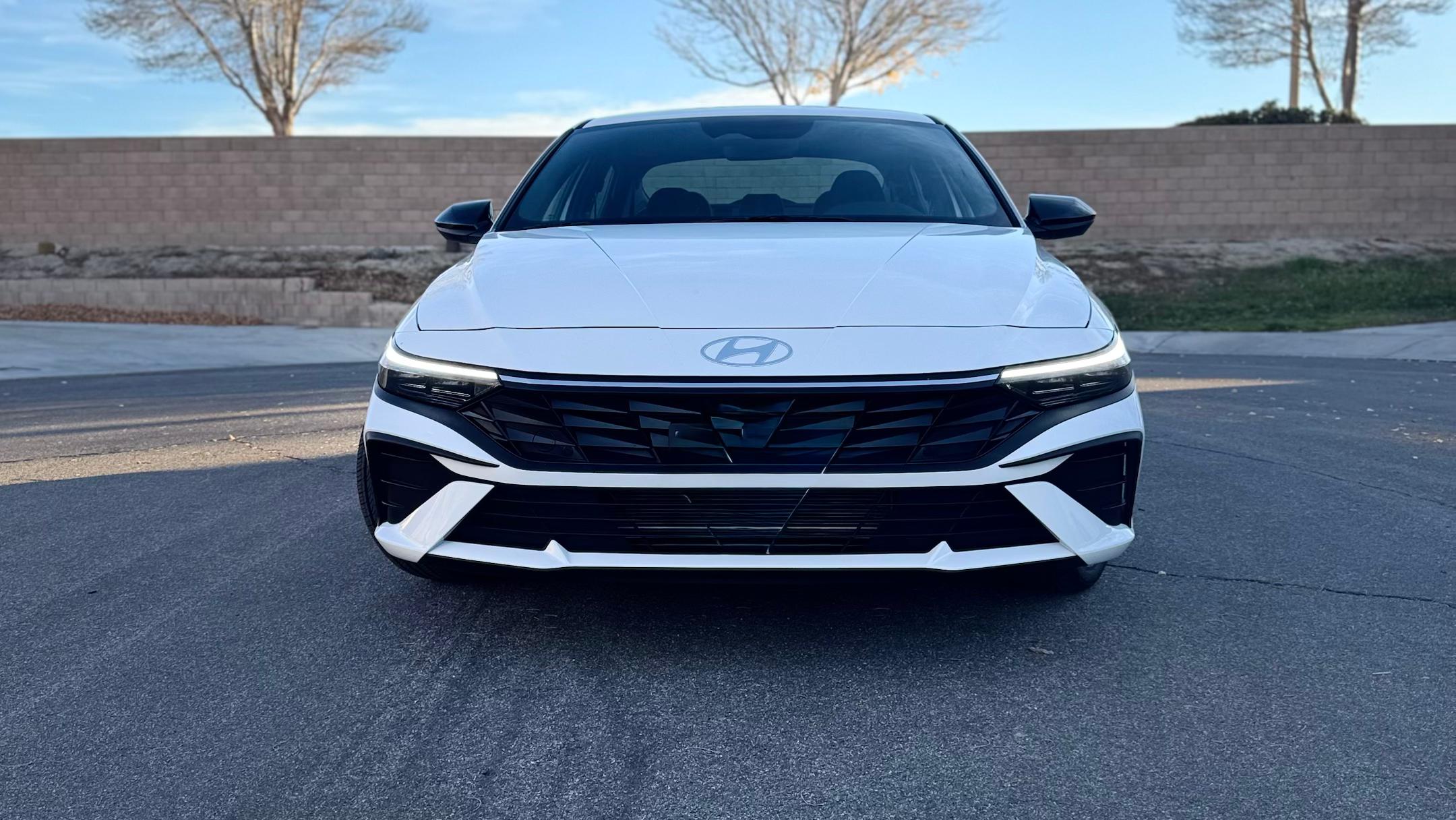 Hyundai Elantra 2026 in Lancaster, CA