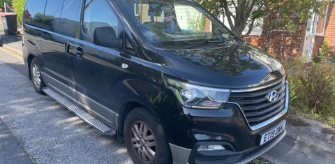 Hyundai i800 2019