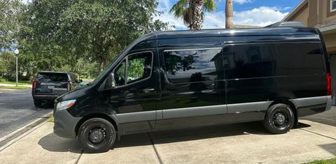 Mercedes-Benz Sprinter 2024
