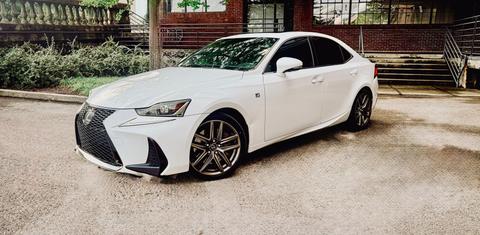 Lexus IS 2017