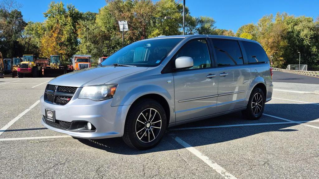 Dodge Grand Caravan 2014 in Elizabeth, NJ