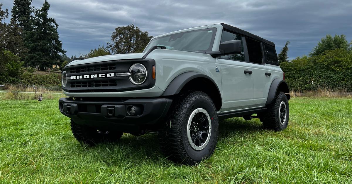 Ford Bronco 2023 rental in Wilsonville, OR by JJ L. Turo
